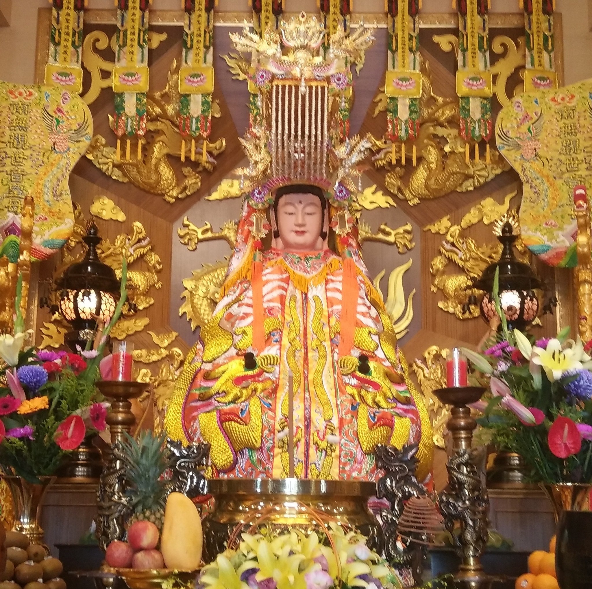 台中觀音山玉佛寺 - 祝 觀世音皇母 聖誕快樂~ 庚子年二月十九日為南無 觀世音皇母聖誕日祈福大法會。彌勒皇佛 陳金龍 以「受命於天 即壽永昌 ...
