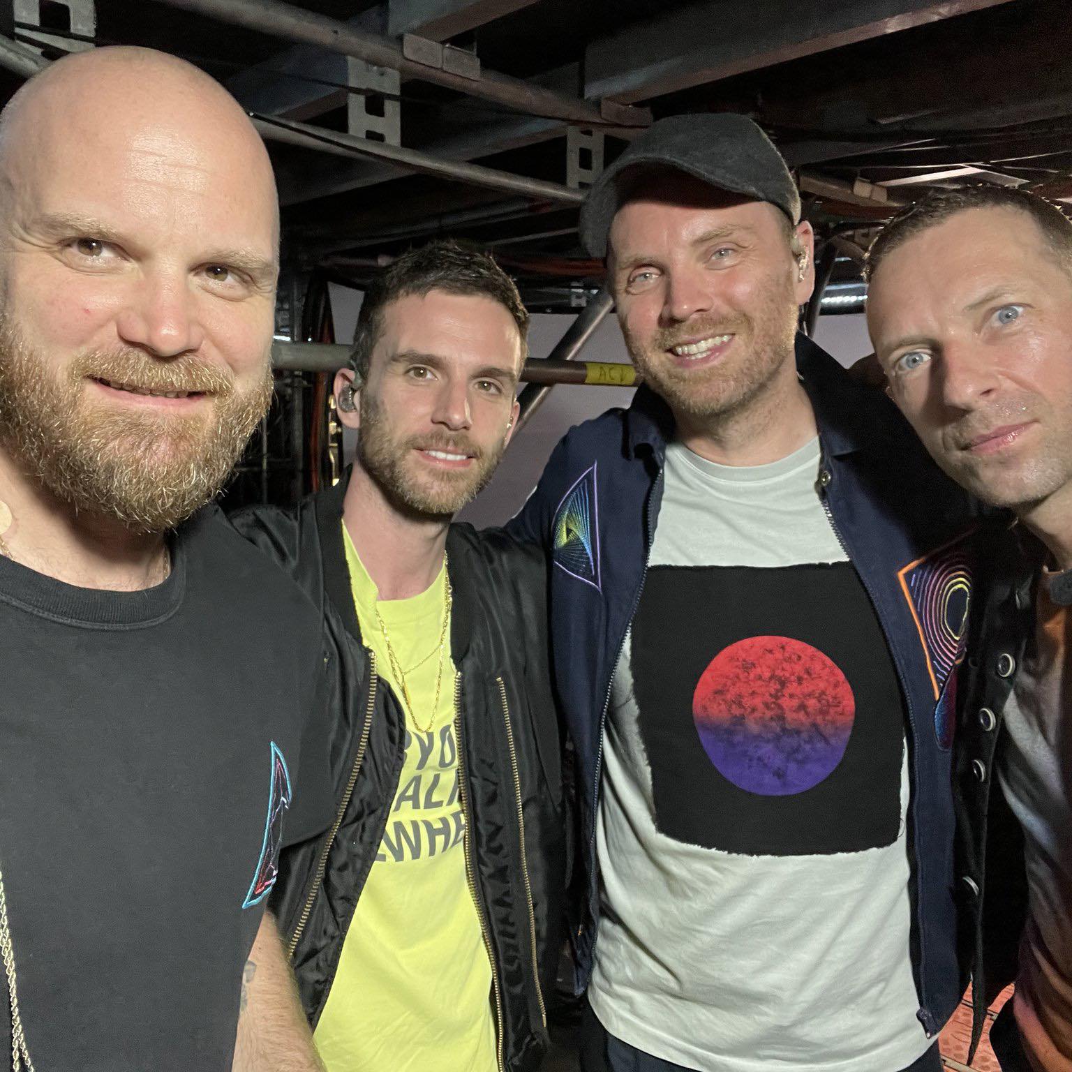 Coldplay Thailand Fanclub - เกร็ดเล็กเกร็ดน้อยเกี่ยวกับ Glastonbury และ ...