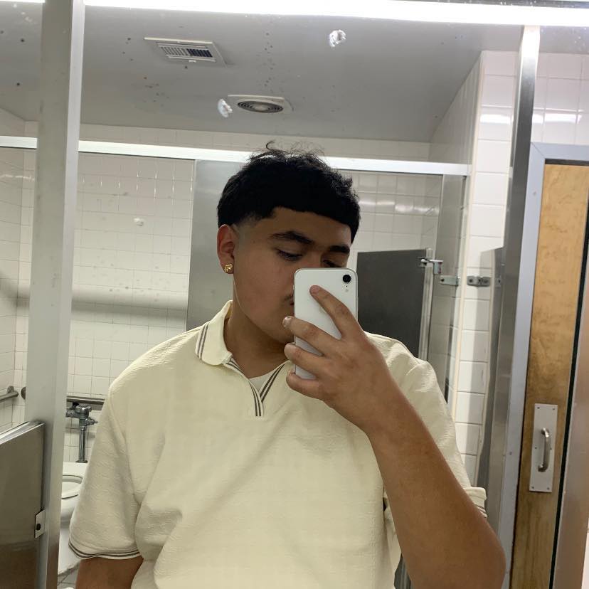 Background gave Scarface🧍🏿‍♂️…#droppedtrucks #parati #obschevy #dually ...