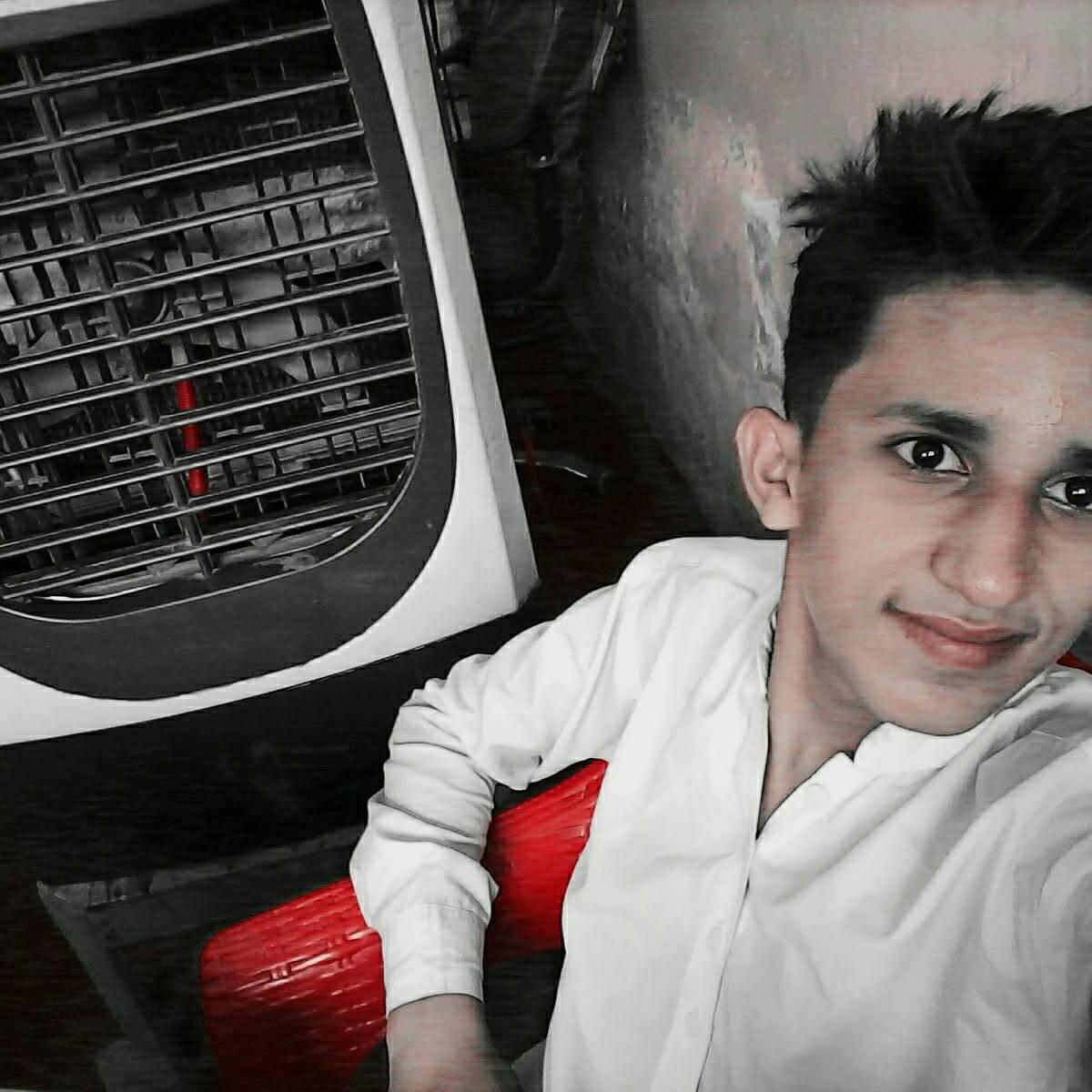 Moiz Raza
