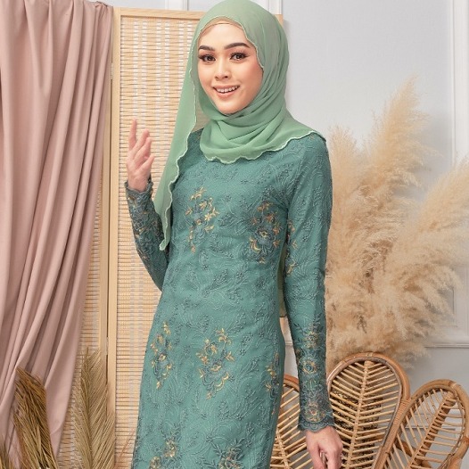 Tudung - 👗Dress Atifa . . Details: 1)Material satin silk 2)Include ...
