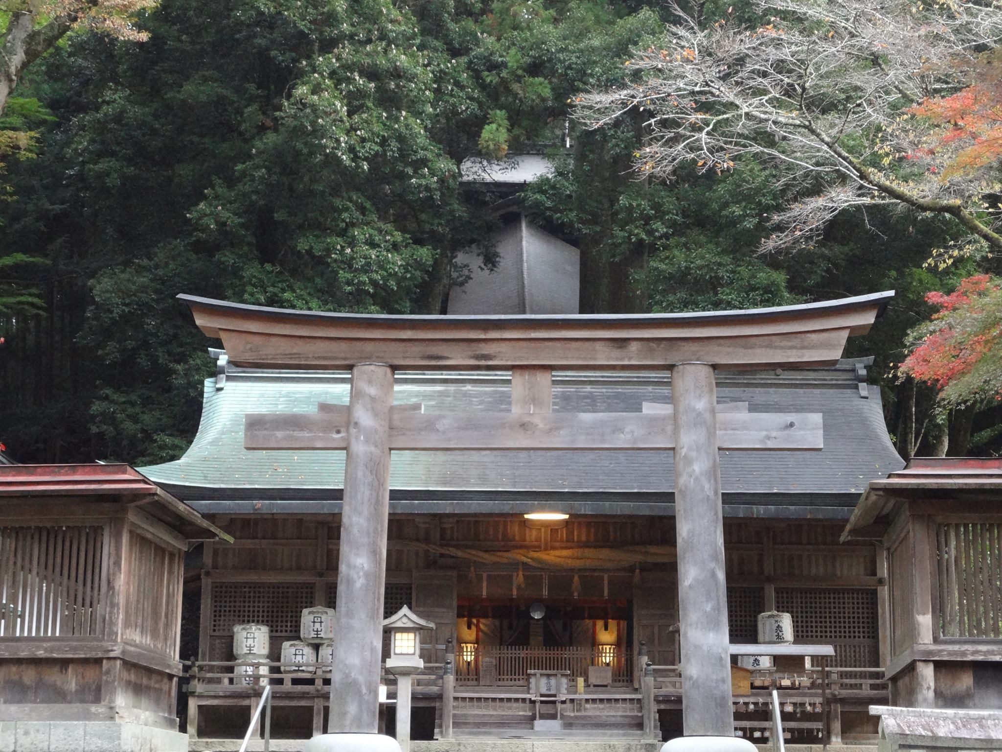 丹生川 上 神社 下 社