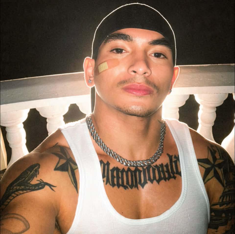 Pinoy Men's Chests (Nipples) | Facebook