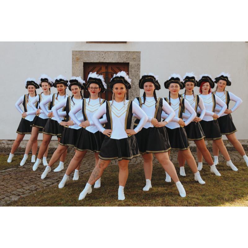 Tanzgruppe ∞ Eternity