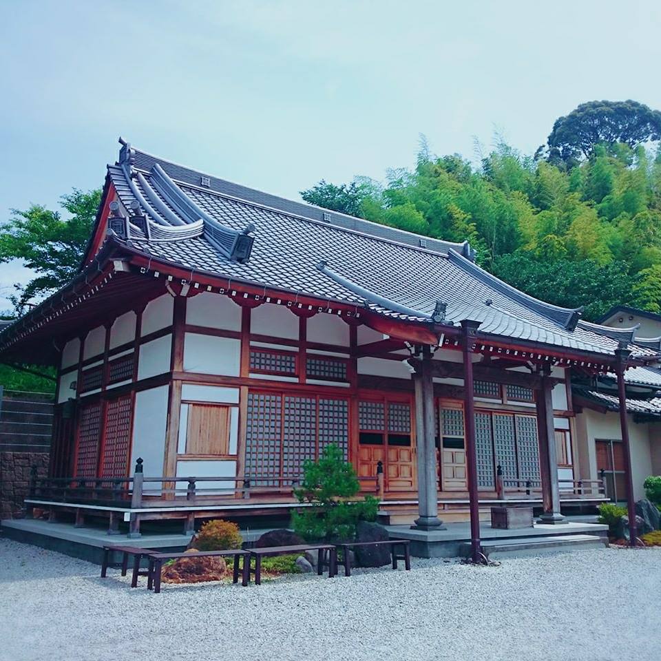 蓮 久 寺 藤枝