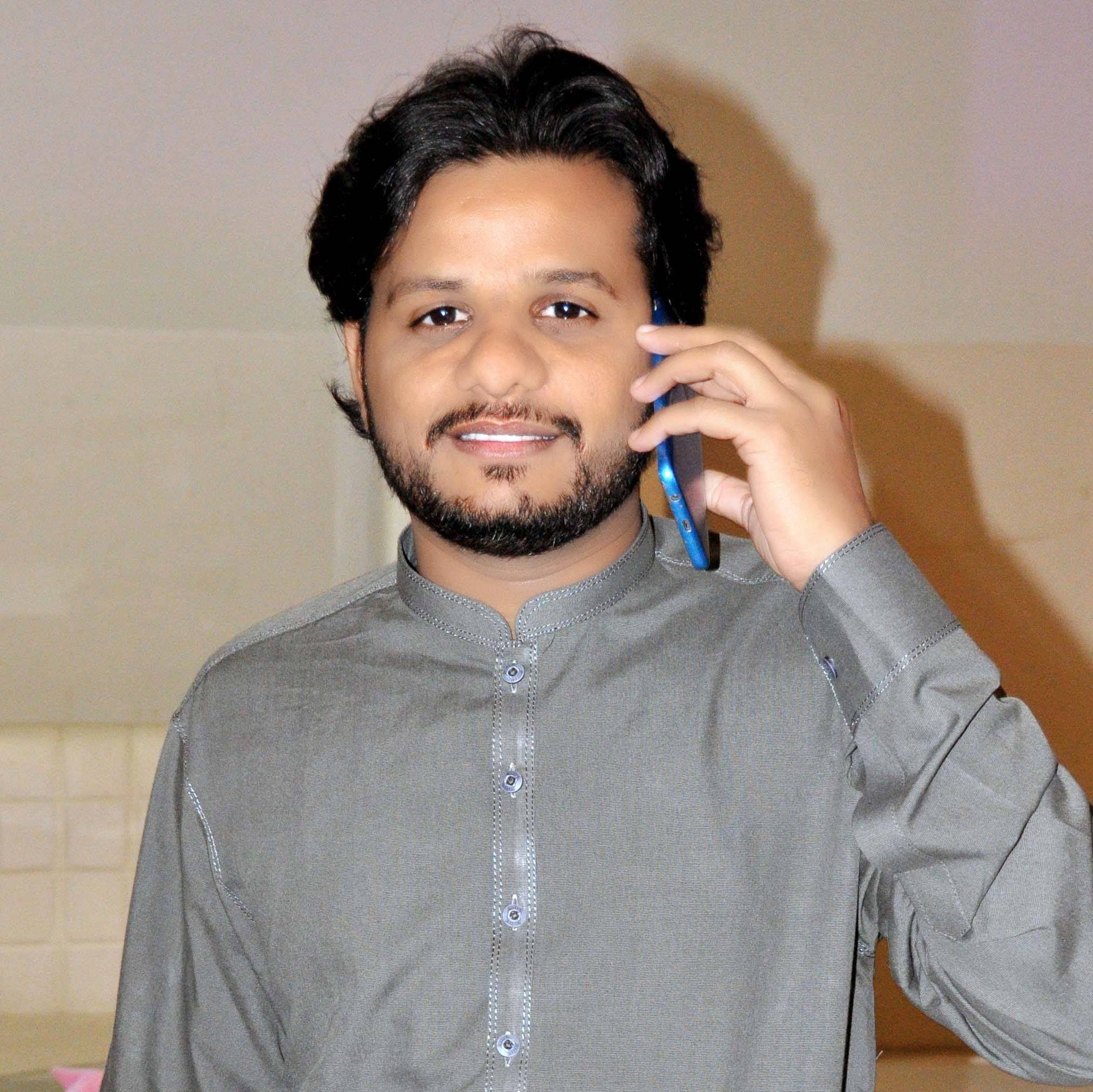 Vehari Studio | Vehari