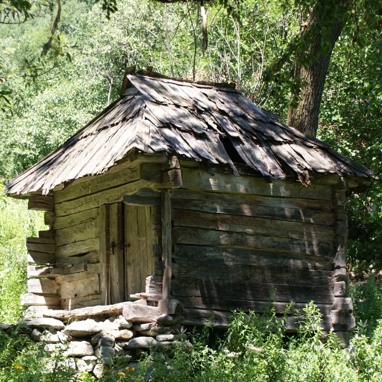 Podeni - Mehedinți