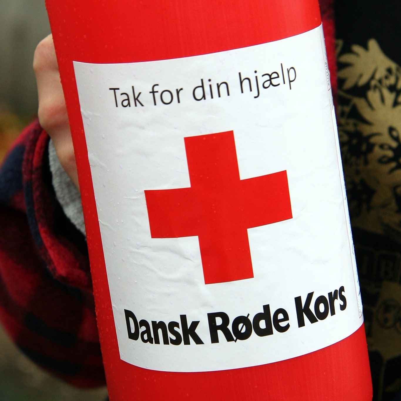 Røde Kors i Hørve og Asnæs - Nørklerarbejde, som ses på billedet er tøj ...