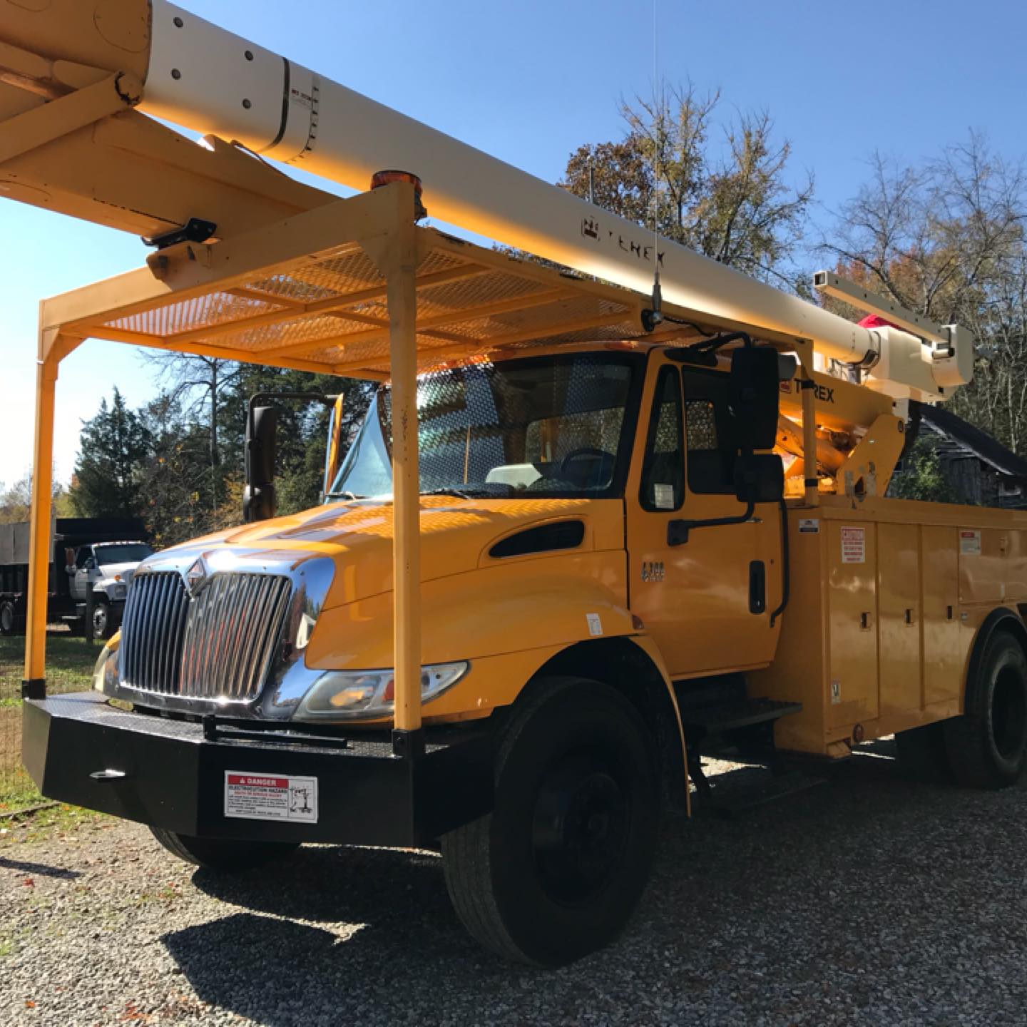 Overhead Tree Service | Burlington NC