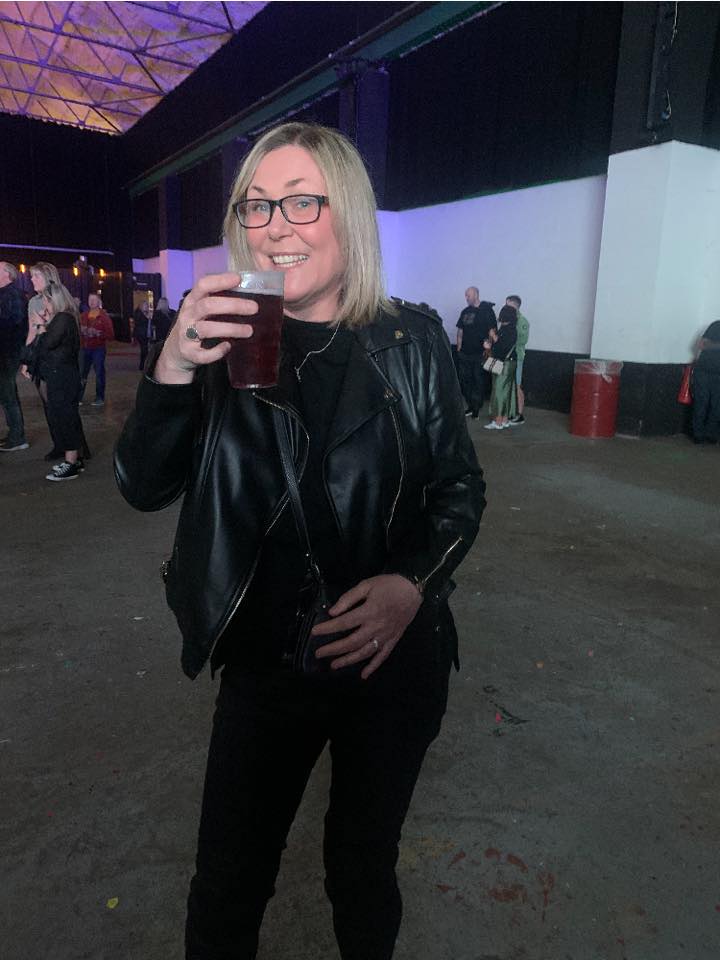 ️ ️ ️ | Lesley Ann Clarke
