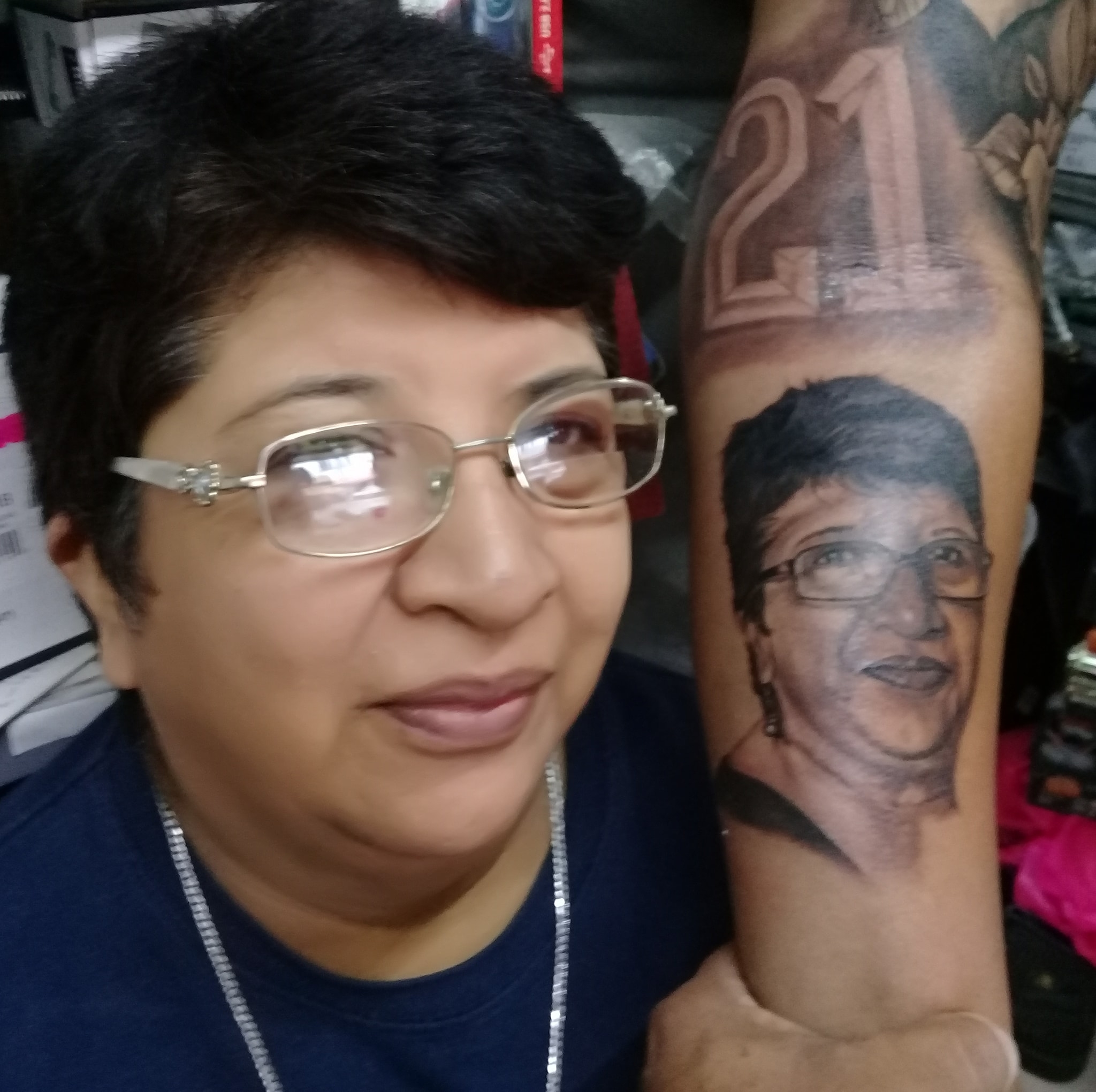Rosa Reyes y sus pinches hijos