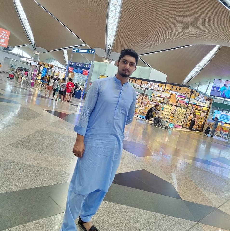 Hakeemullah Official