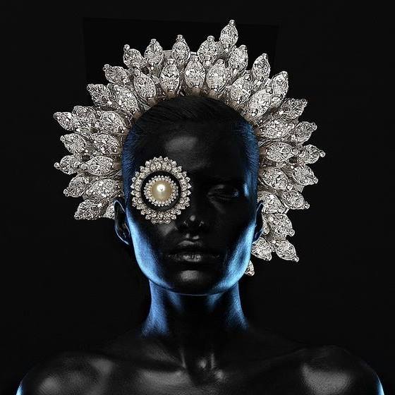Naked Jewel