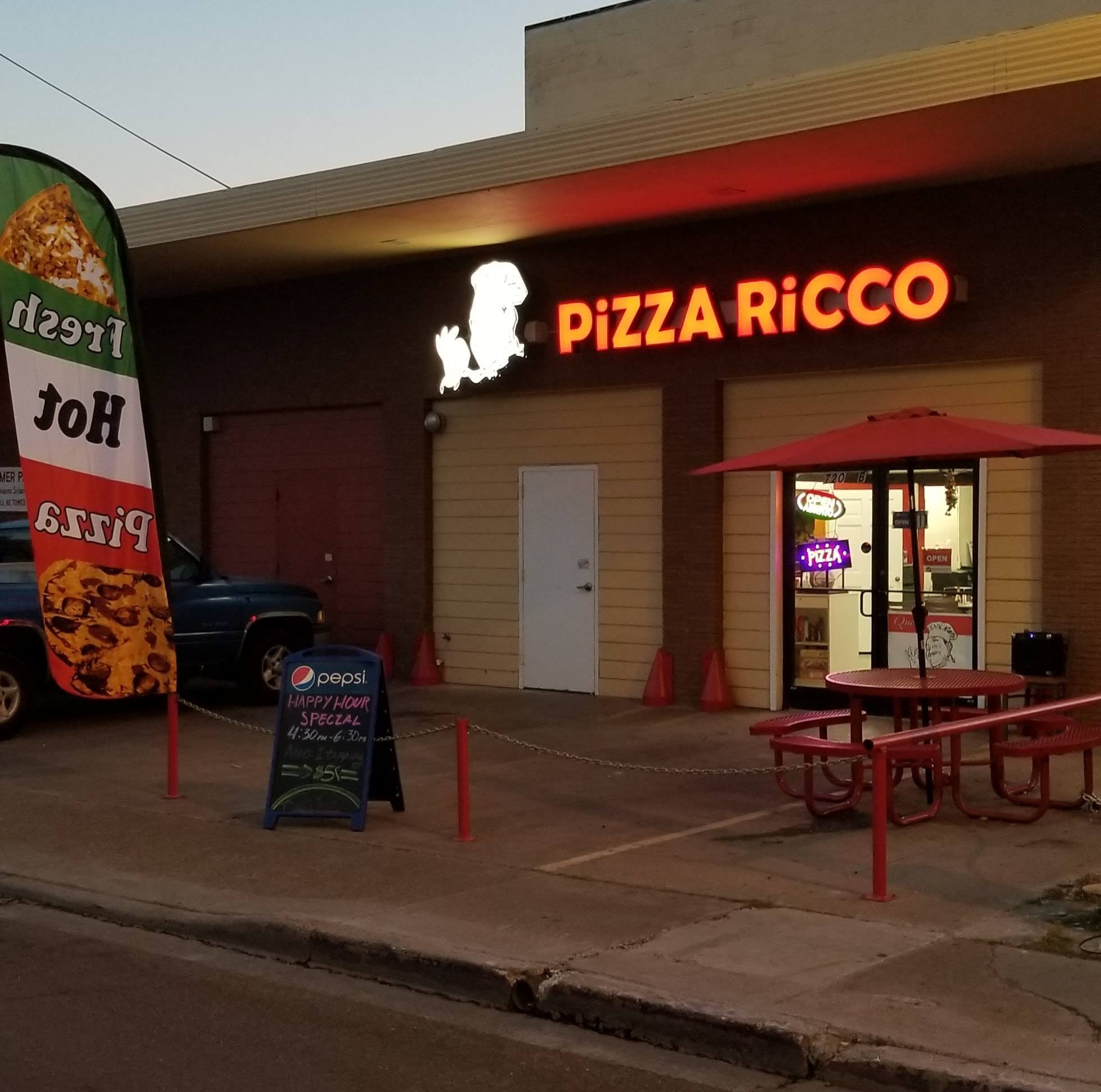Que Pizza Ricco | Laredo TX