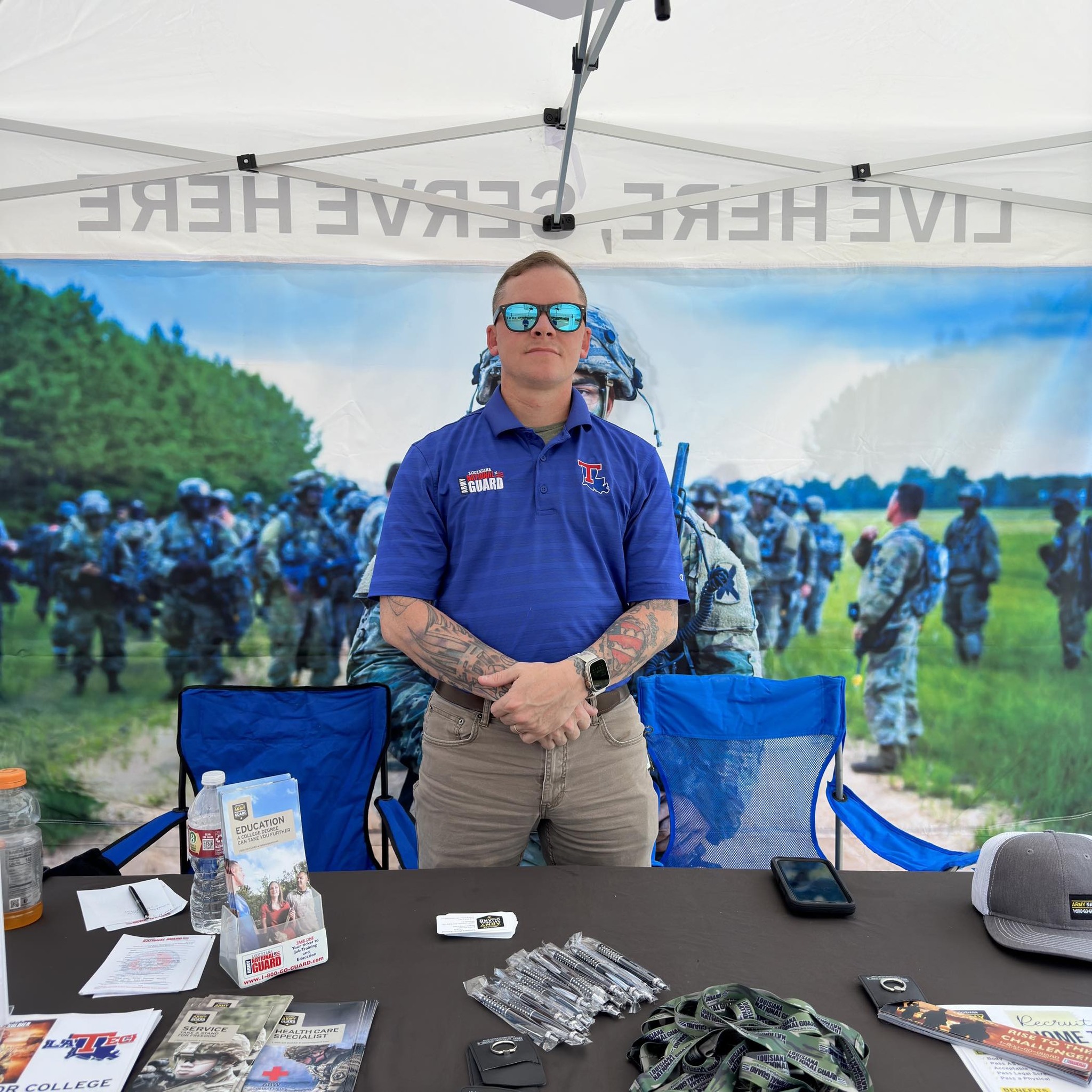 Sergeant First Class Garrett Louisiana Army National Guard Recruiting ...