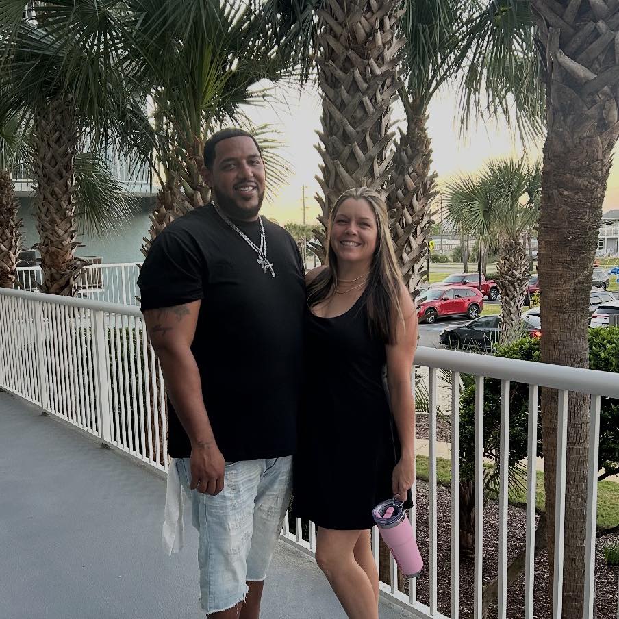 Ashley Walker Roper (@ashley.walker.694811) • Facebook, Connect with ...