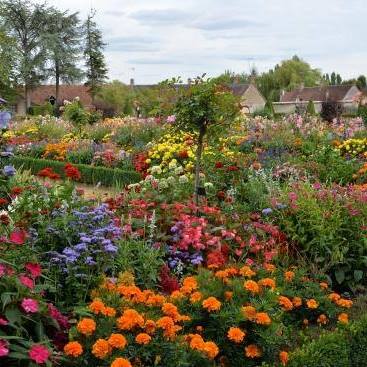 Village de Bouges le chateau | Bouges