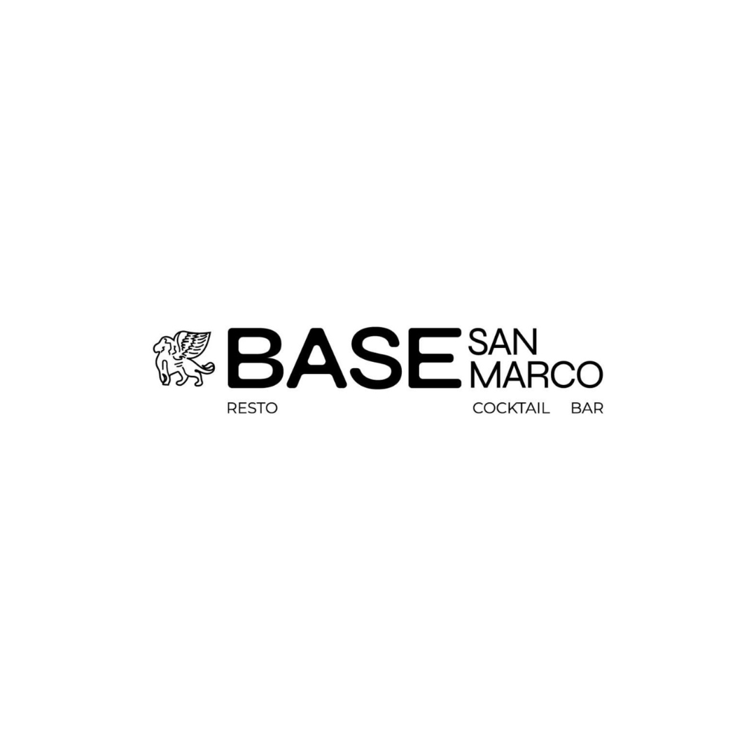 Base Cafe Zakynthos | Zákynthos