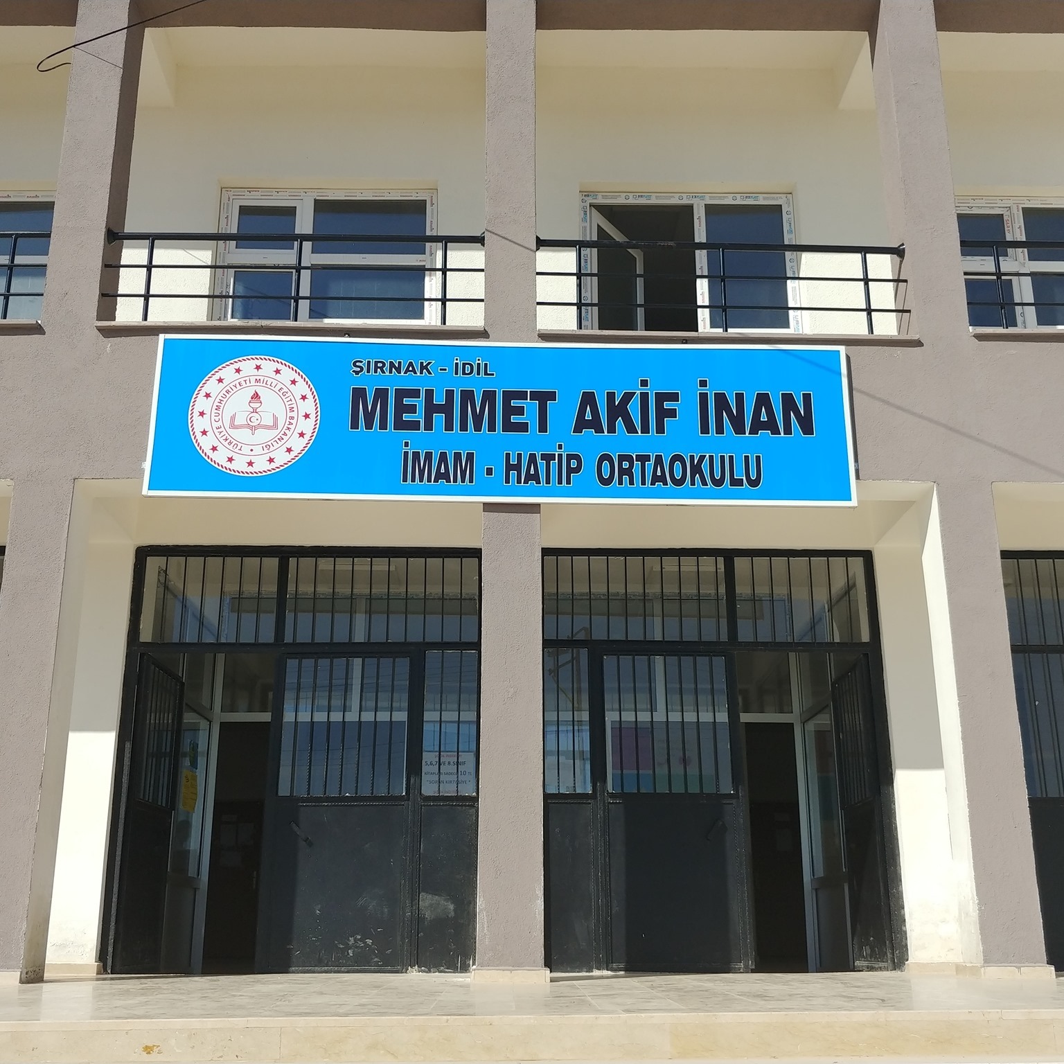 Mehmet Akif İnan İmam Hatip Ortaokulu-İdil
