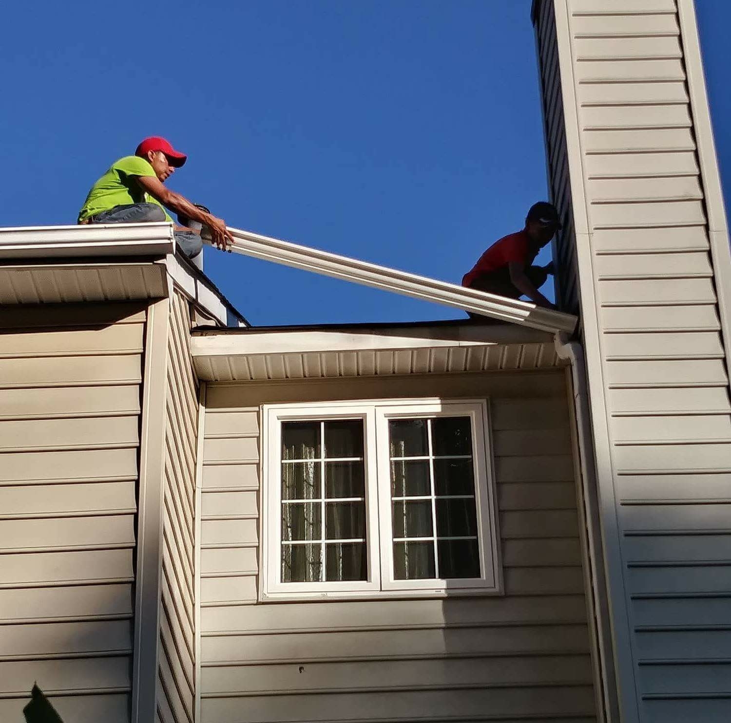 Robert Gonzalez Gutter Cleaning Company | Annandale VA
