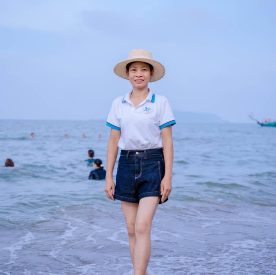 ️ ️ ️ | Quỳnh Râu