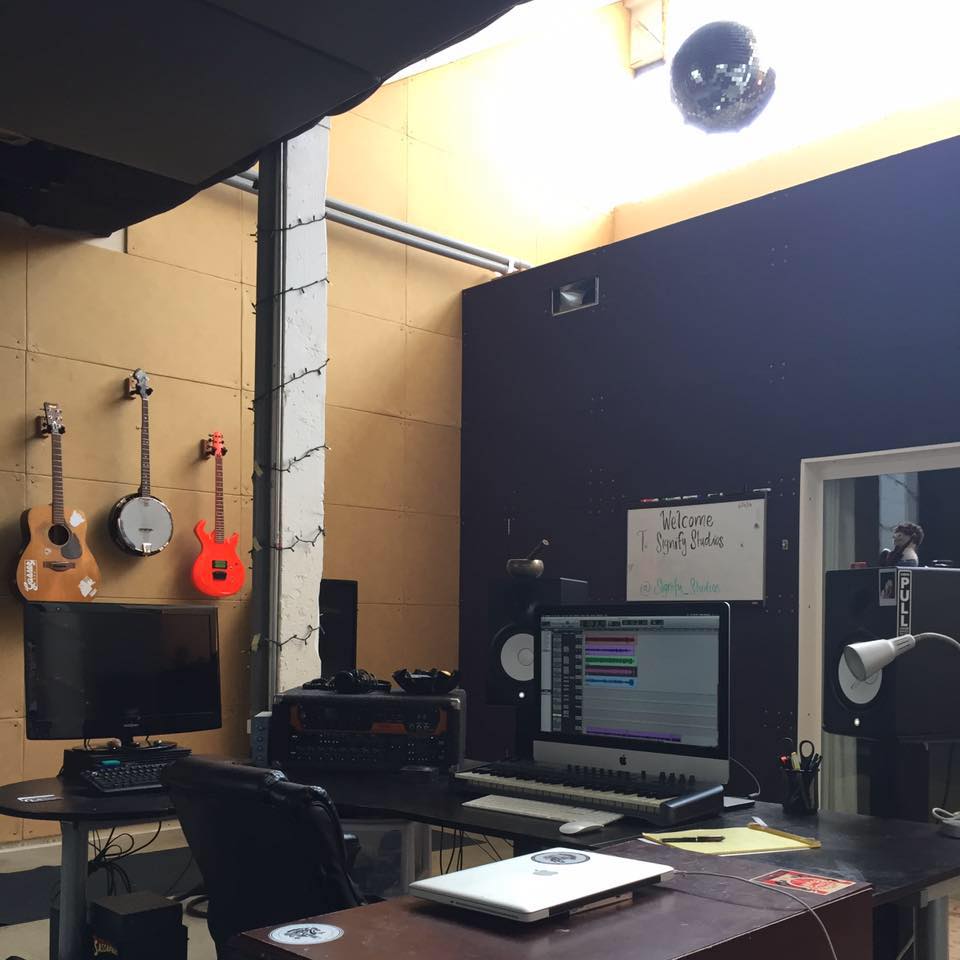 Signify Studios | Los Angeles CA
