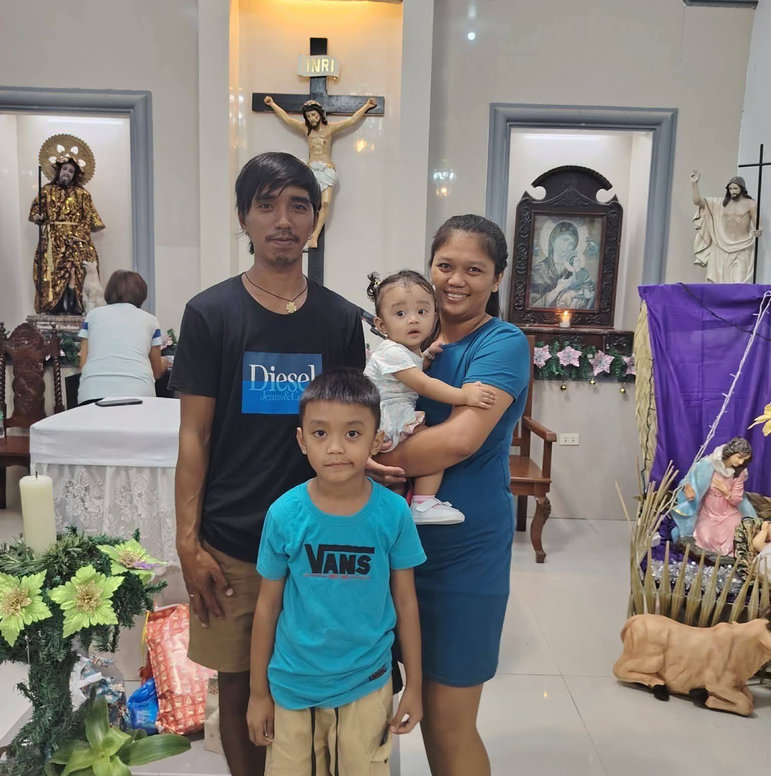 mahal-kayo-ni-mama-at-papa-jerick-lindayag