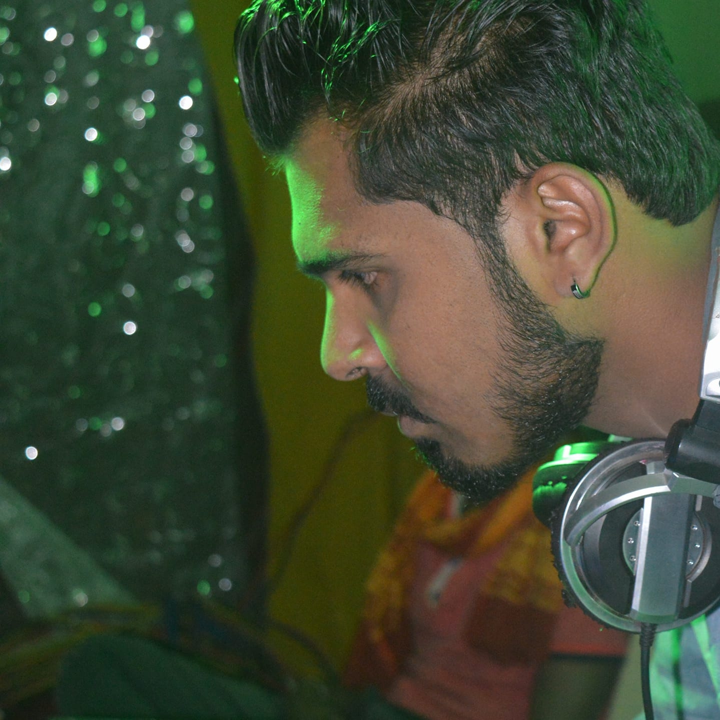 Dj Roshan