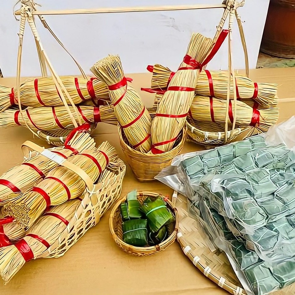 Đặc Sản Nem Chua - Tré Rơm - Ớt Xào Xứ Nẫu | Binh Dinh