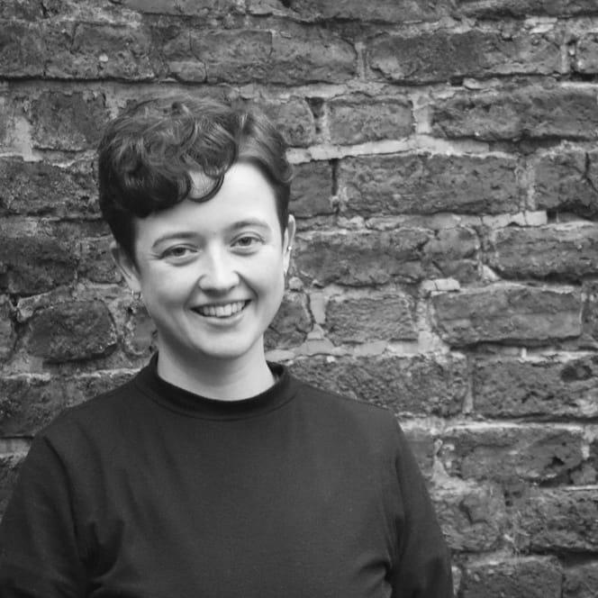 Louise Alp Singer - Soprano