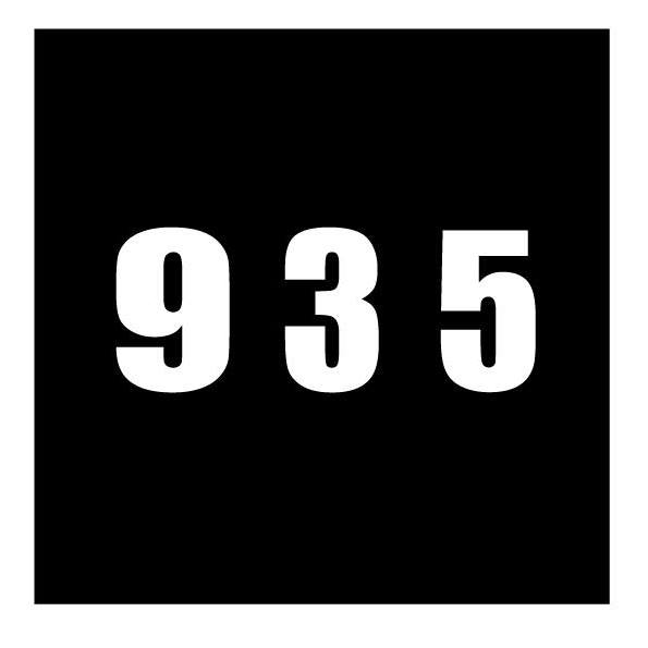 935