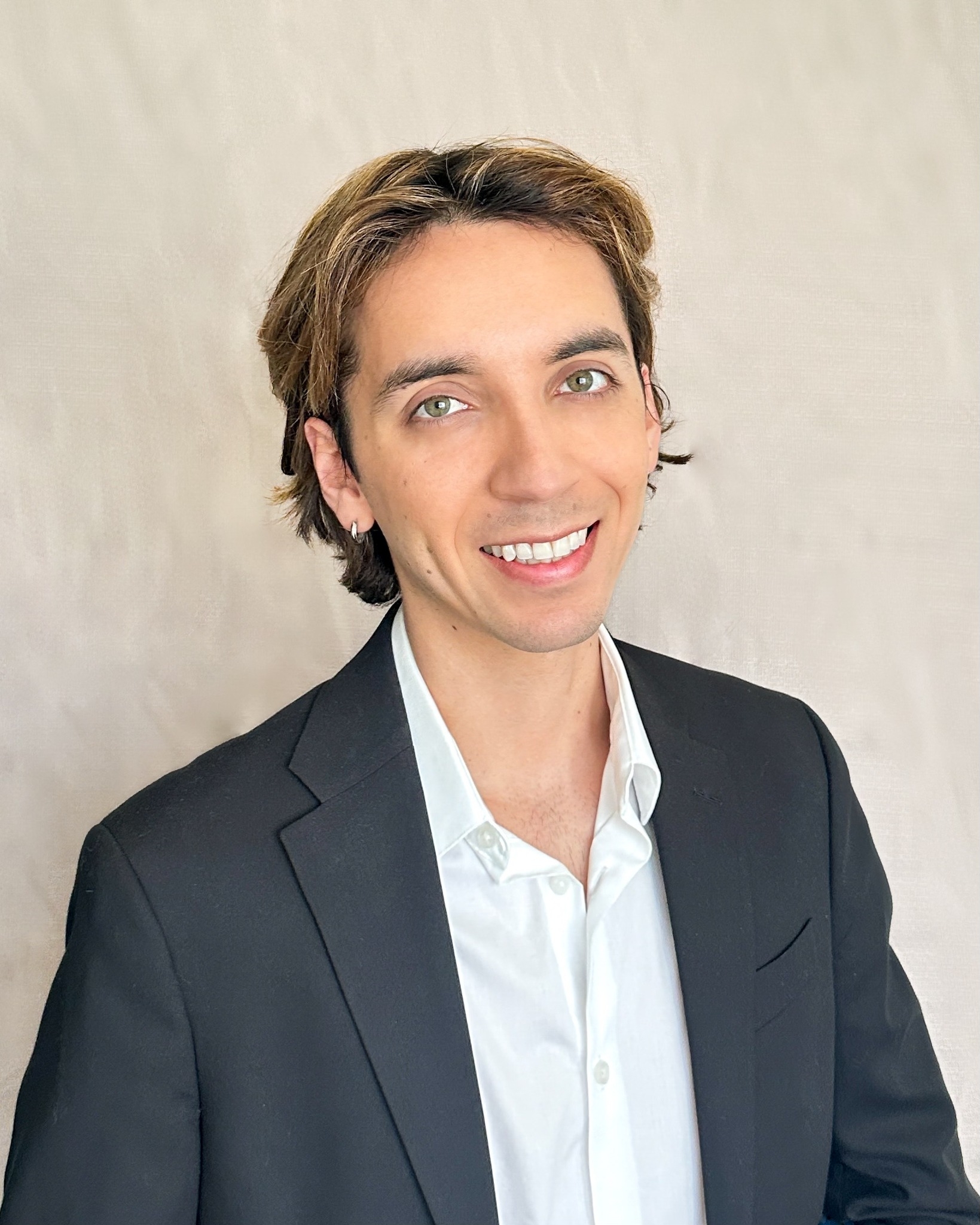 Garry, Realtor