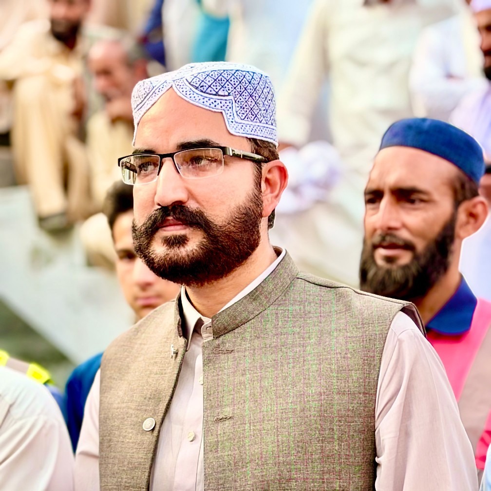 محفل سماع و مشاعرہ شعر و خوانی، Nainsukh Saiya Sharif