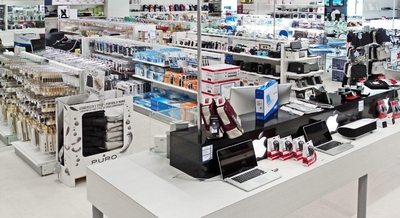 Outlet Smartphone/PC/Tablet | Rome