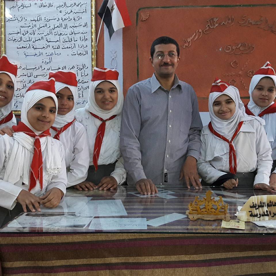 مدرسه الاعداديه بنات بالمنشاه