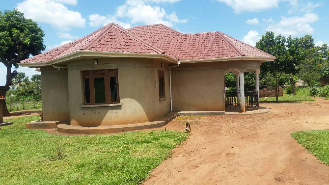 Padibe town council Constructer United development association.