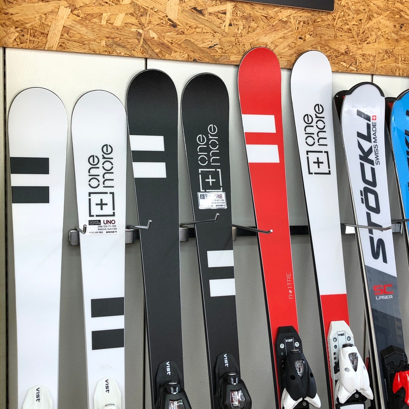 OneMore SKI Newモデルが入荷しました one more TRE スキー板 黒/白 165cm