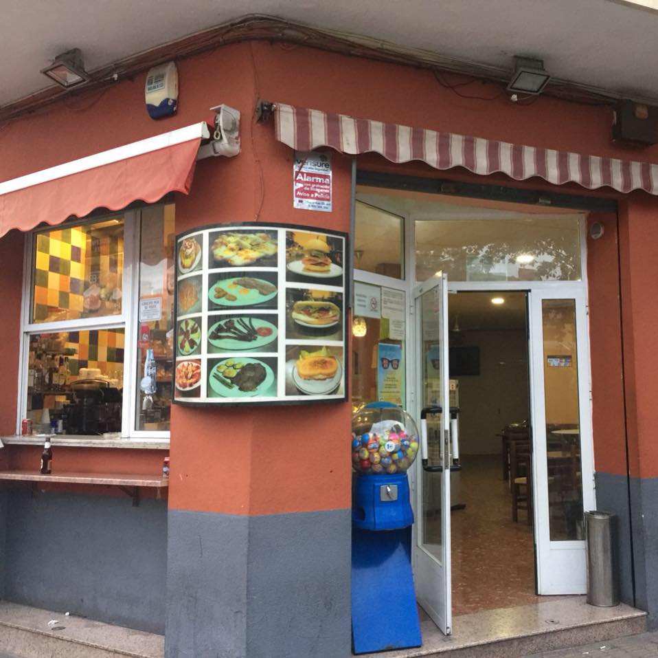 Cafetería RENO