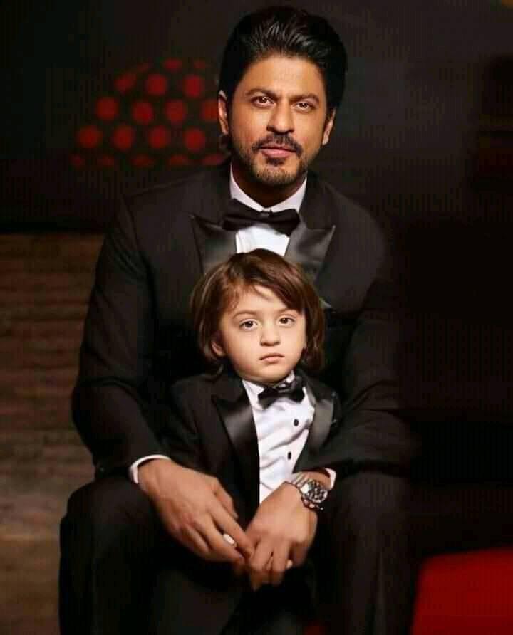 Shah Rukh Khan fans club at naija. Sufee