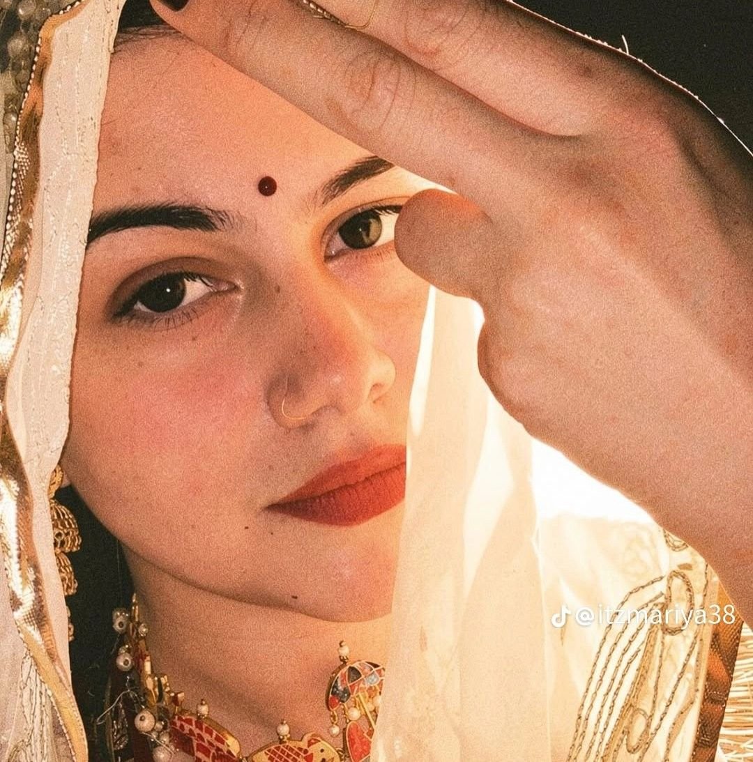 جینی واده شوه لور یی وشوه لکه سپوږمی چی ستوری غیږ کی ګرزه وینه 🌙⭐️ | 𝐆 ...