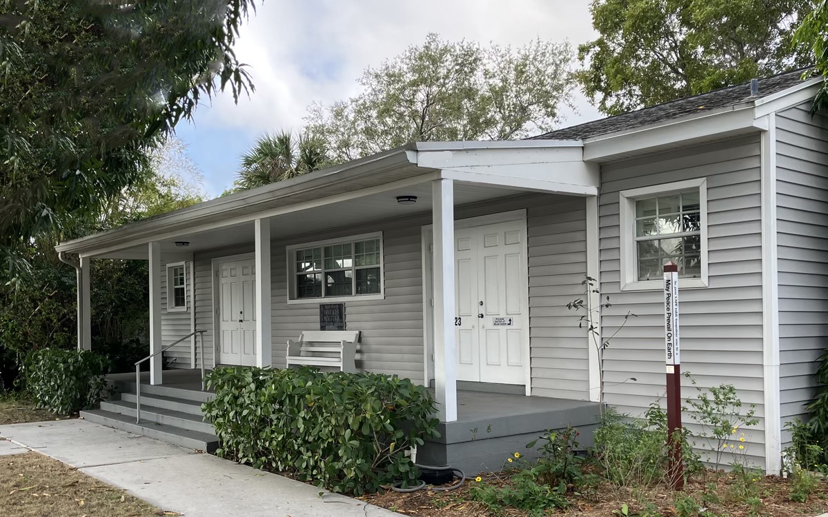 Curated visual reference: Picture Idea: Living The Quaker Testimony Of Palm Beach Quakers