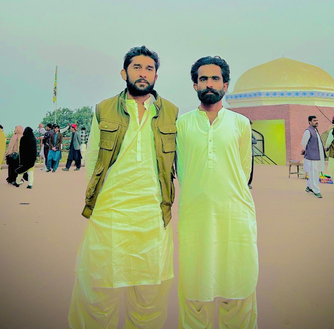 M akmal khan