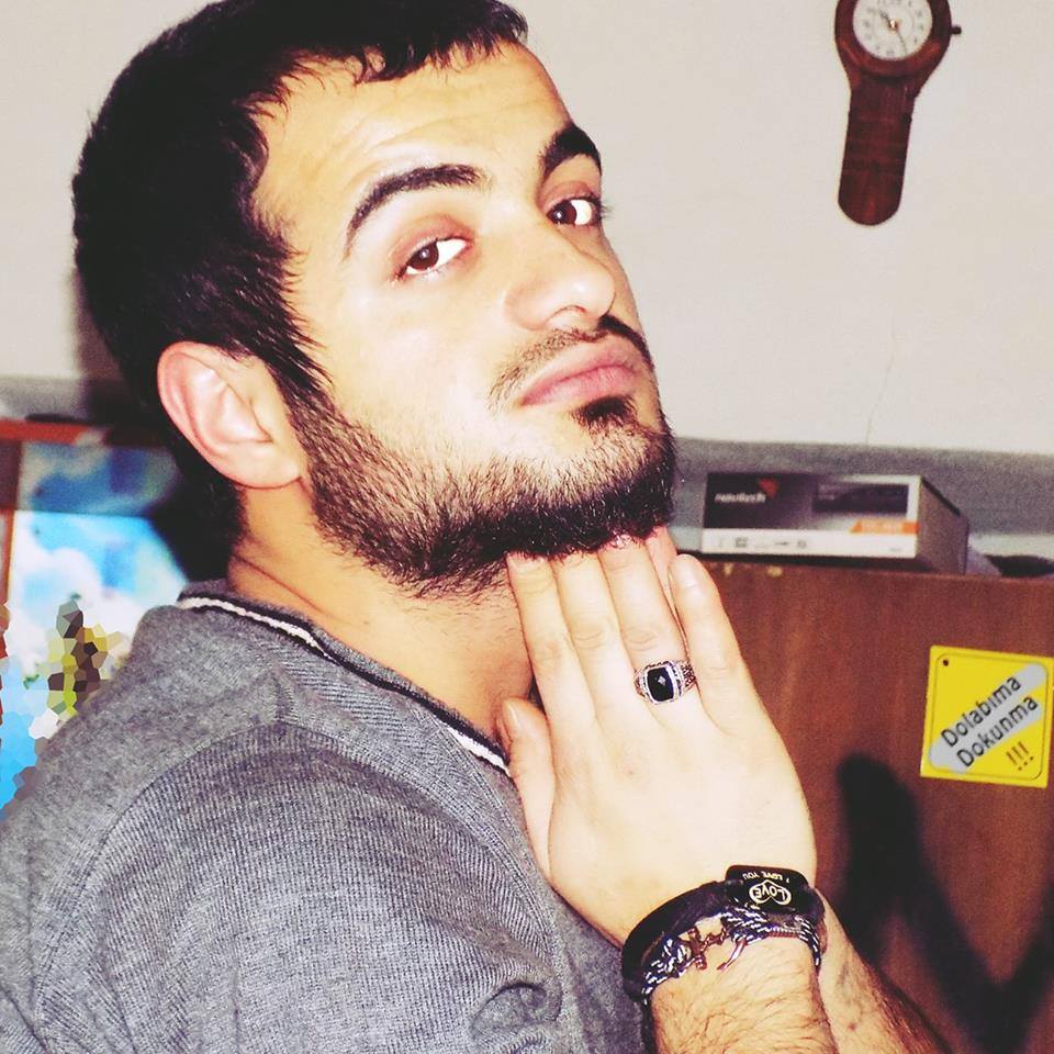 MeHMeT- KesKin RaPPeR (SeVeNLeRi )
