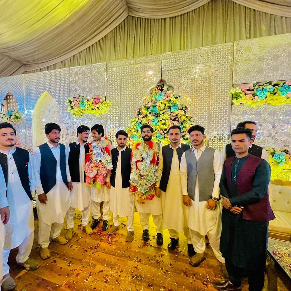 Abbas Khan official