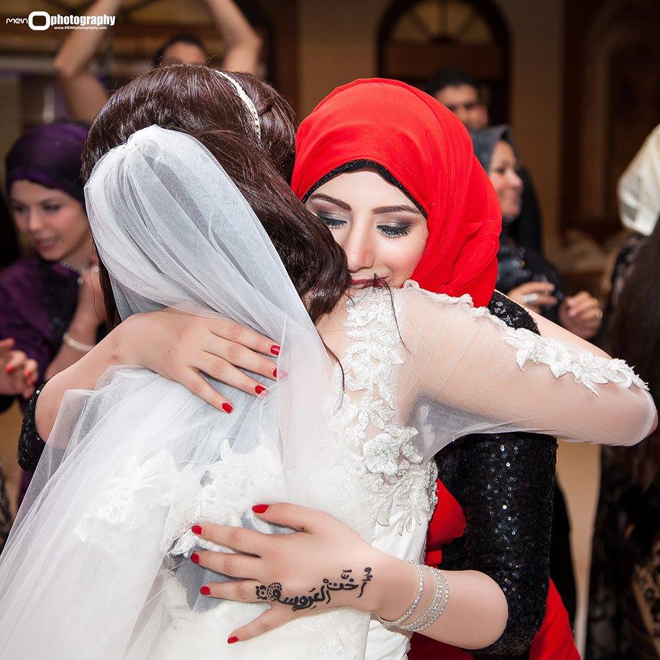 انا اخت العروسة