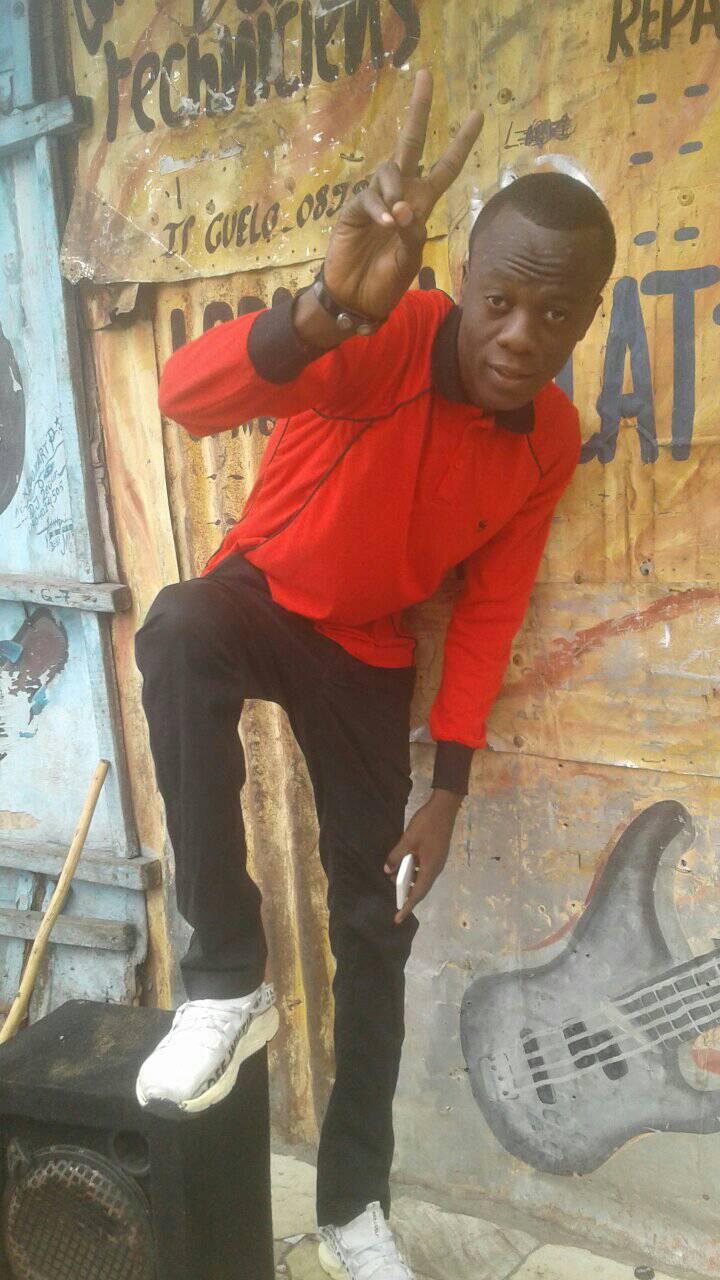 PAPE LINO immortelo zaimbrini. rappeur -rdc