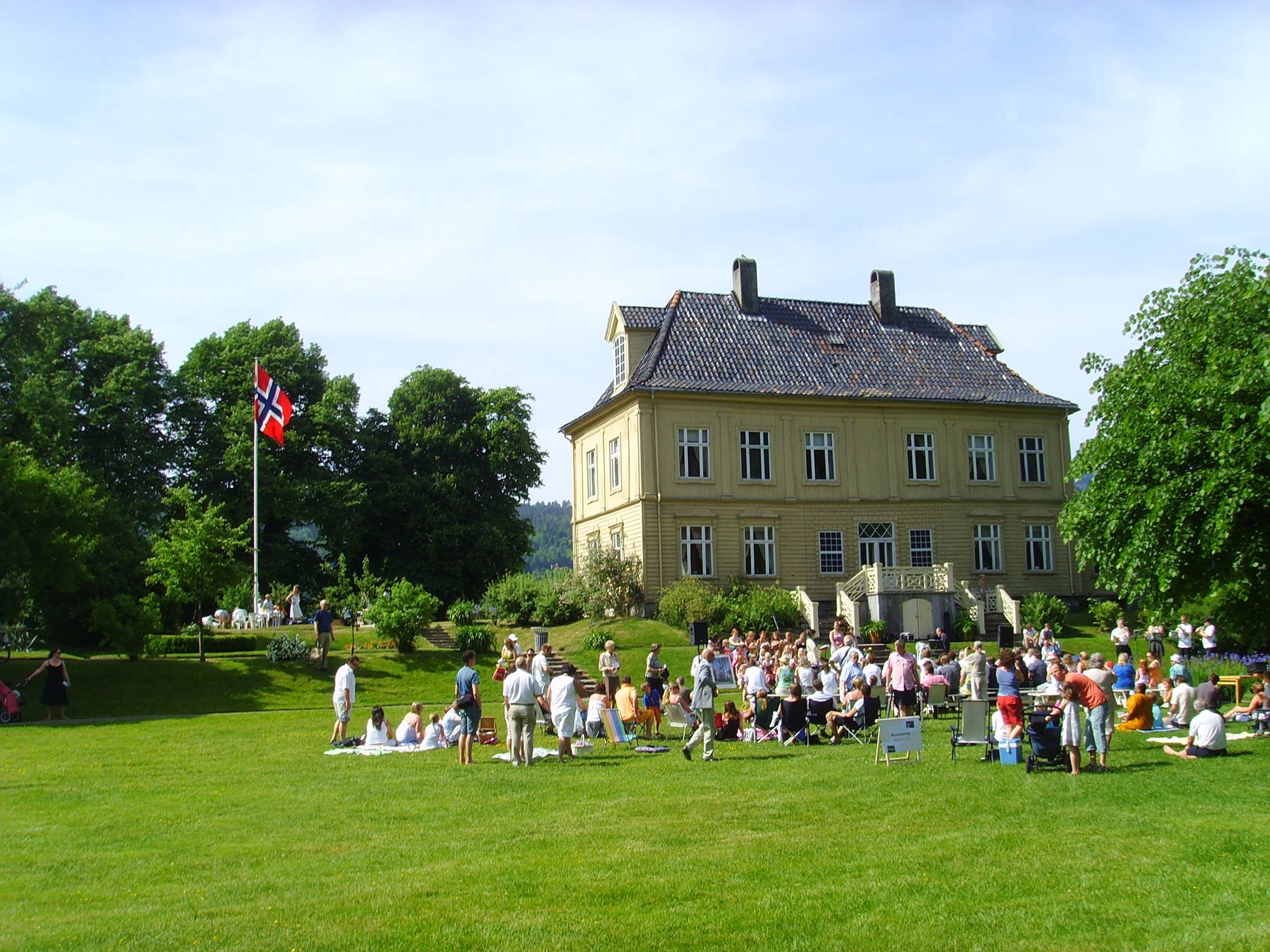 Gulskogen - Gulskogen Gårds Venner er en av ni kandidater som kan vinne ...