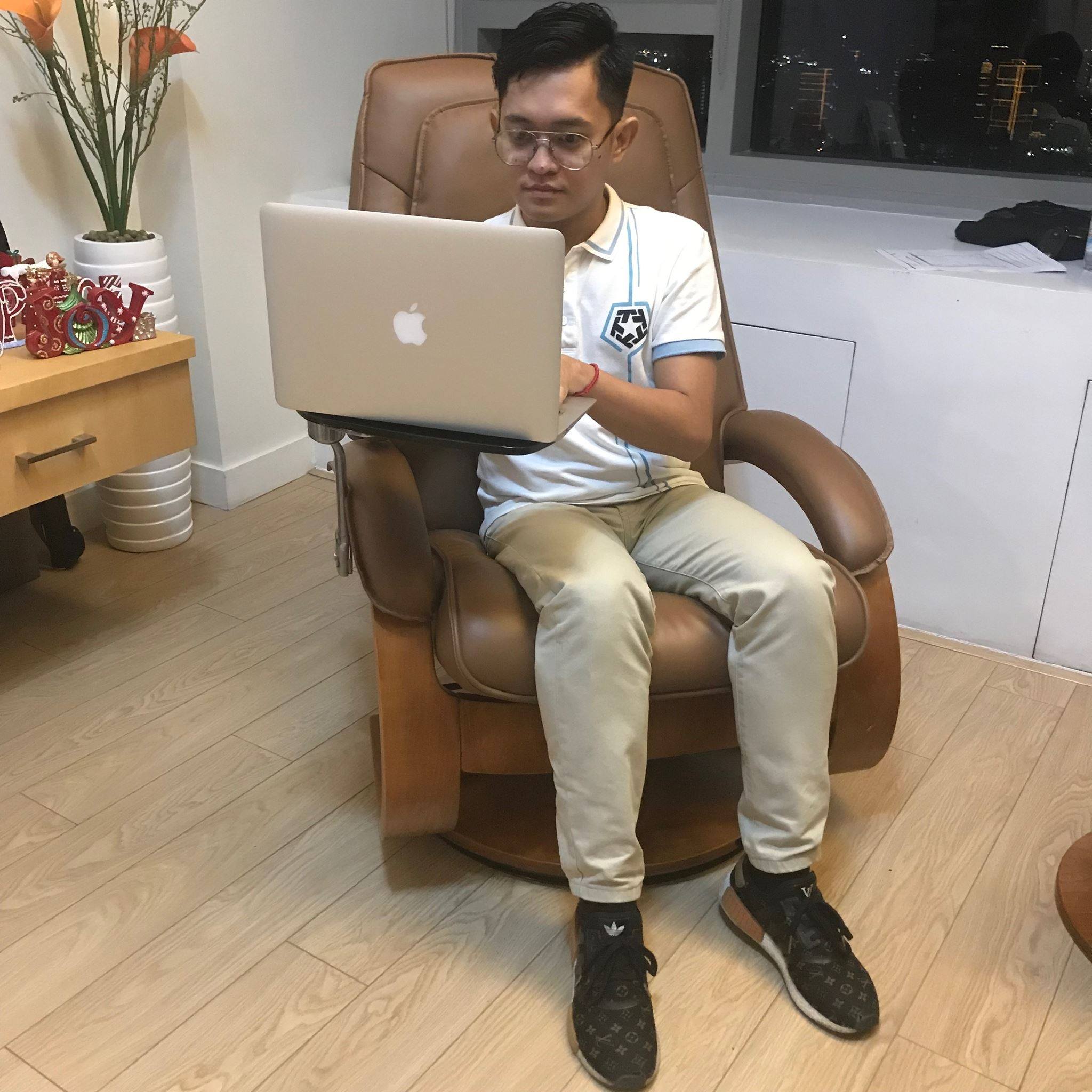 Coach Ryan Racela