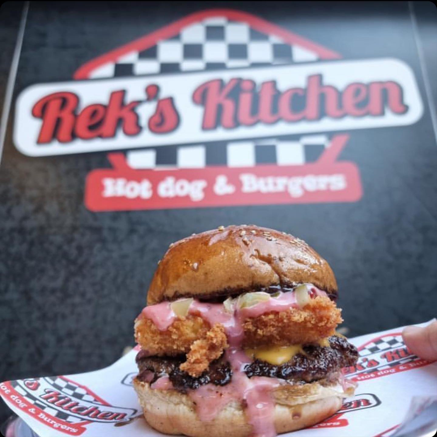 Rek's Kitchen Hot Dog & Burger | Istanbul