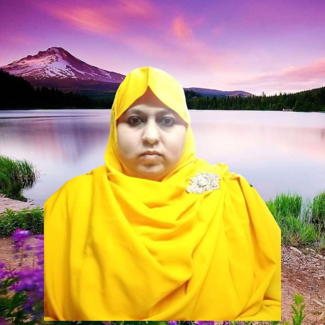 Indian Vlogger Hafsa Rani